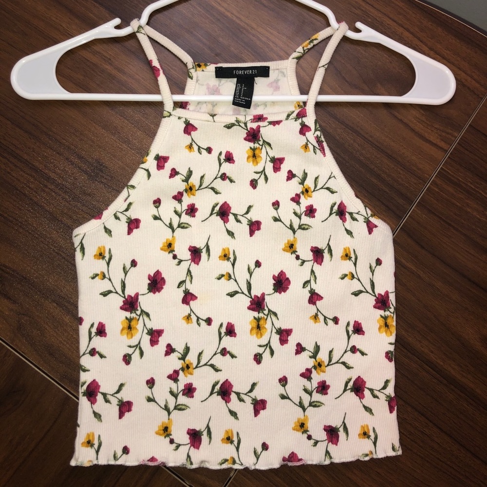 Ribbed Floral White Crop Top